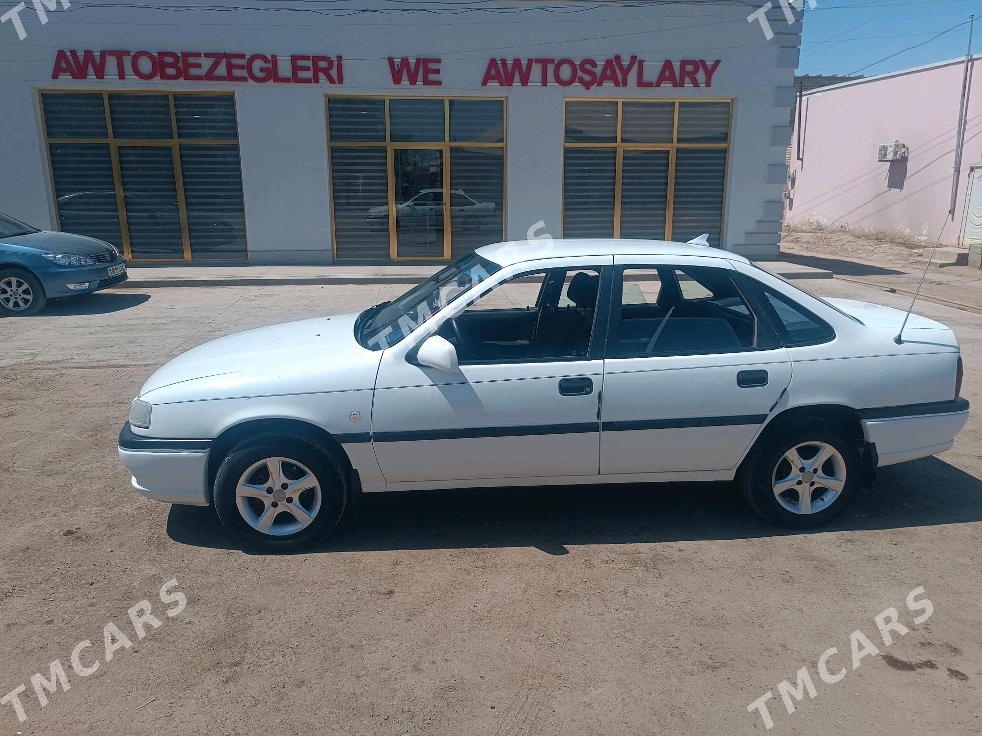 Opel Astra 1993 - 29 000 TMT - Гурбансолтан Едже - img 4