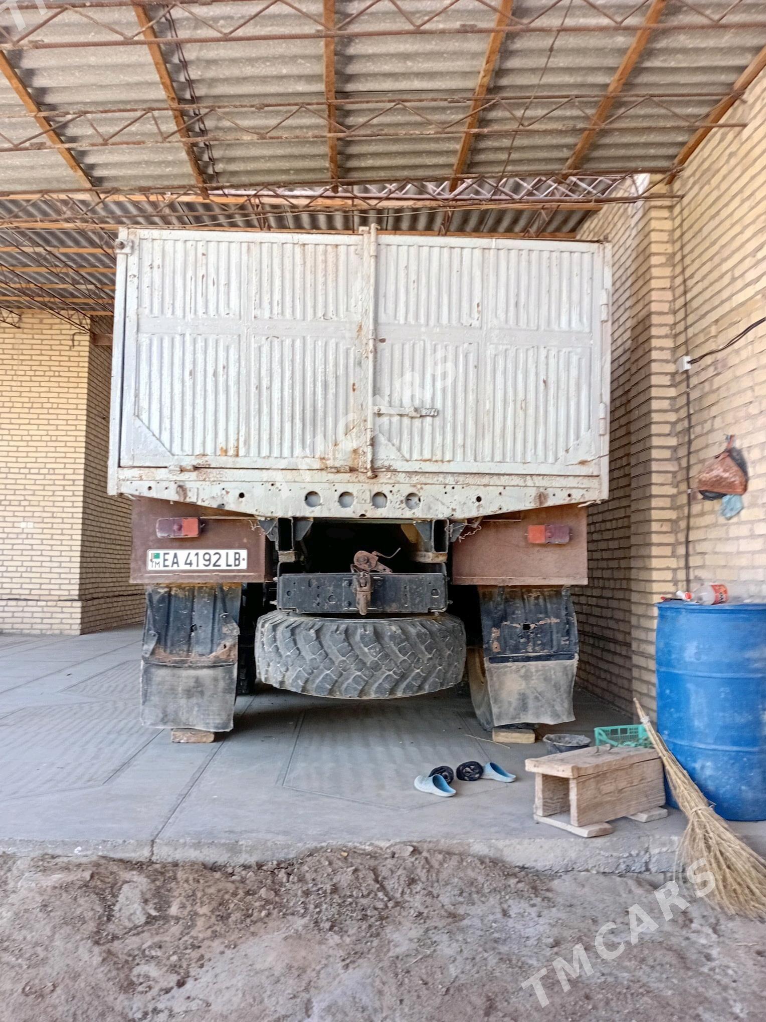 Ural 4320 1985 - 170 000 TMT - Halaç - img 3