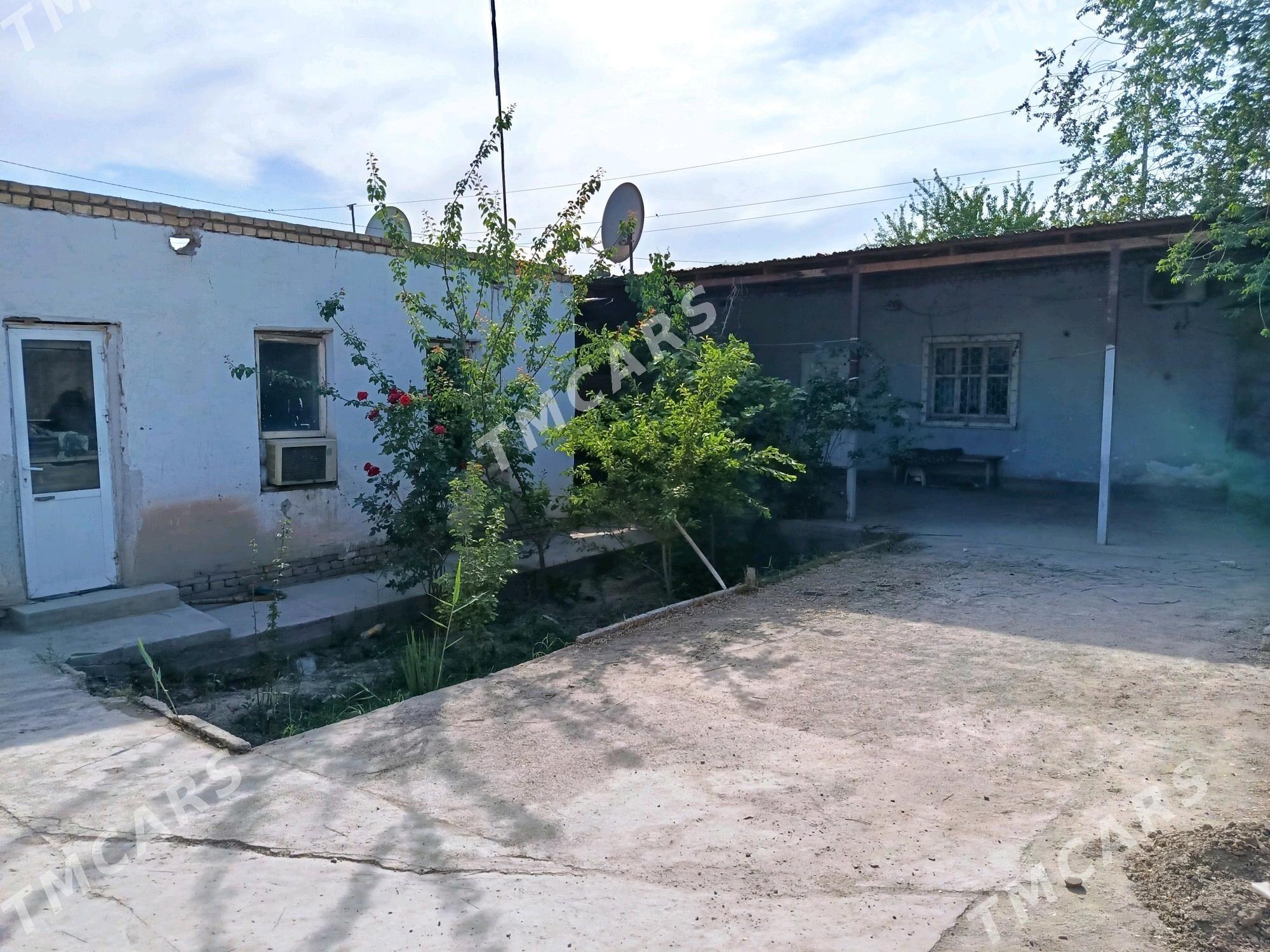 Jay . wokzal, parfiya, bazar - Daşoguz - img 6