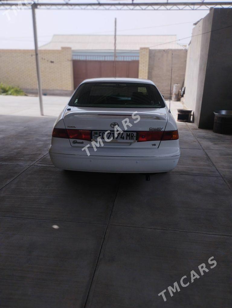 Toyota Camry 1998 - 122 000 TMT - Mary - img 6