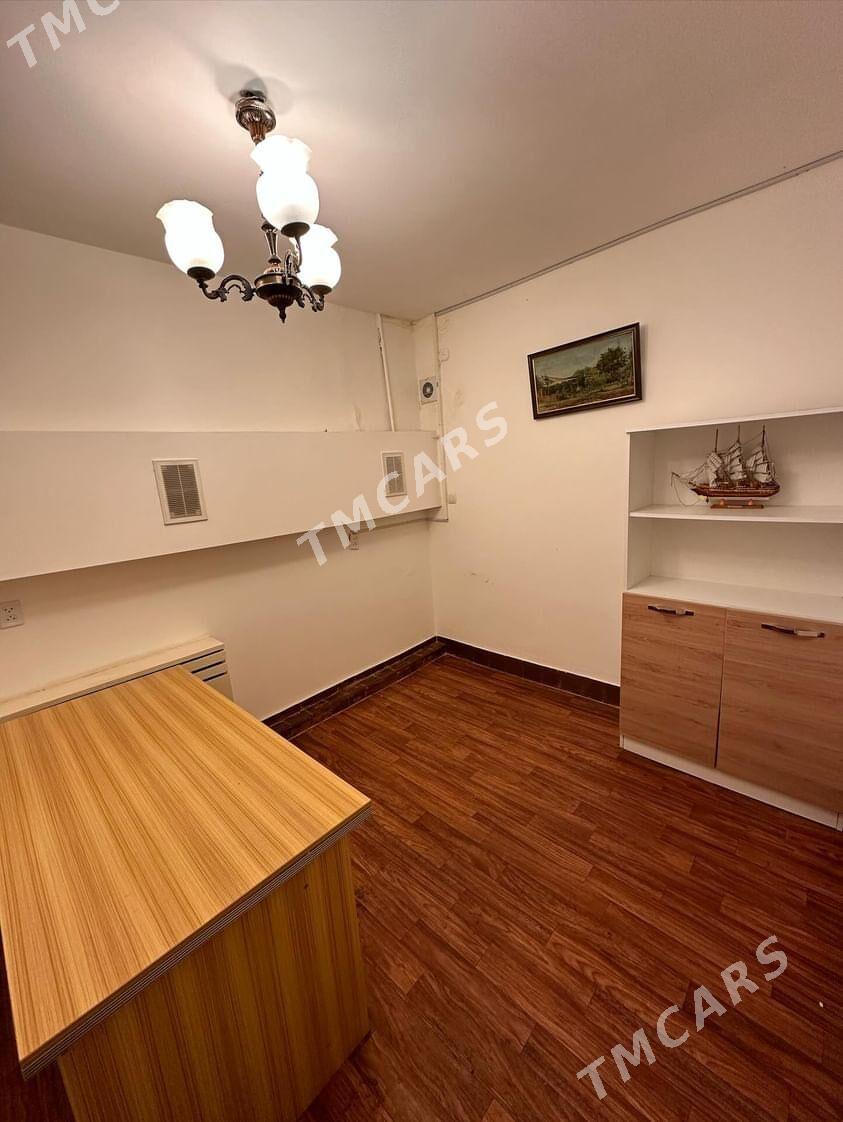Tekebazar Perwomay podwal otag - Aşgabat - img 2