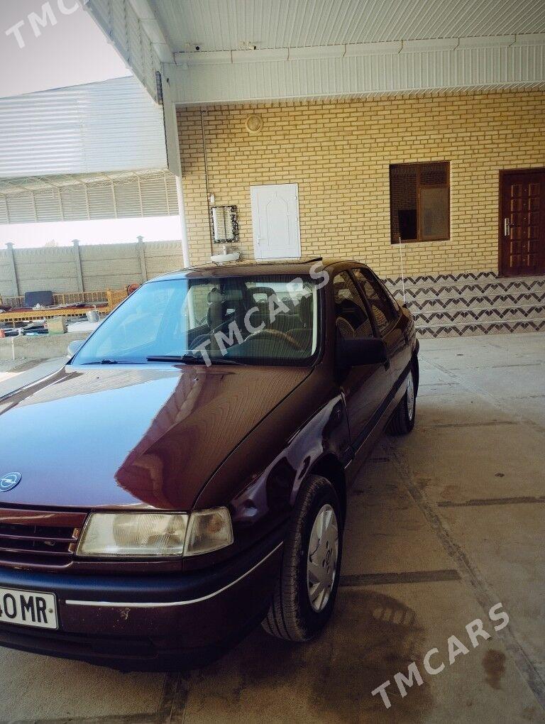 Opel Vectra 1990 - 42 000 TMT - Мары - img 9