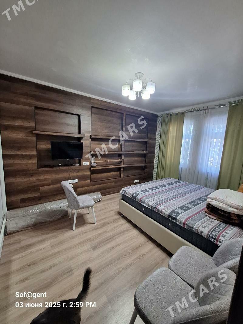 Buzmeyin krug 3+1kom - Бузмеин - img 2