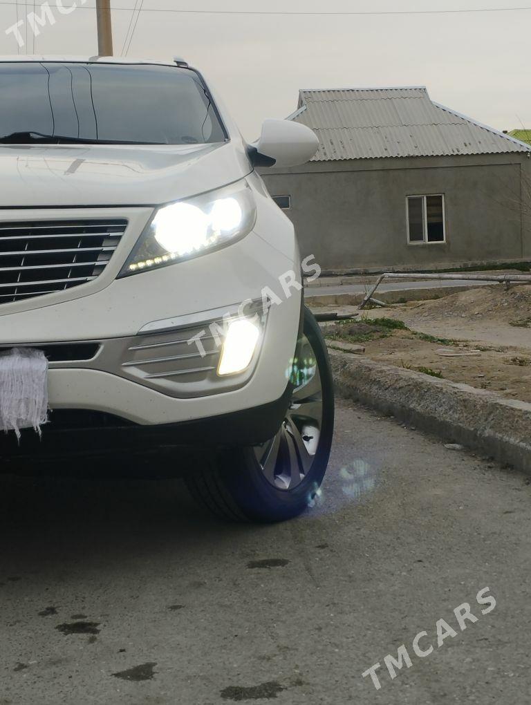 Kia Sportage 2011 - 190 000 TMT - Büzmeýin - img 5