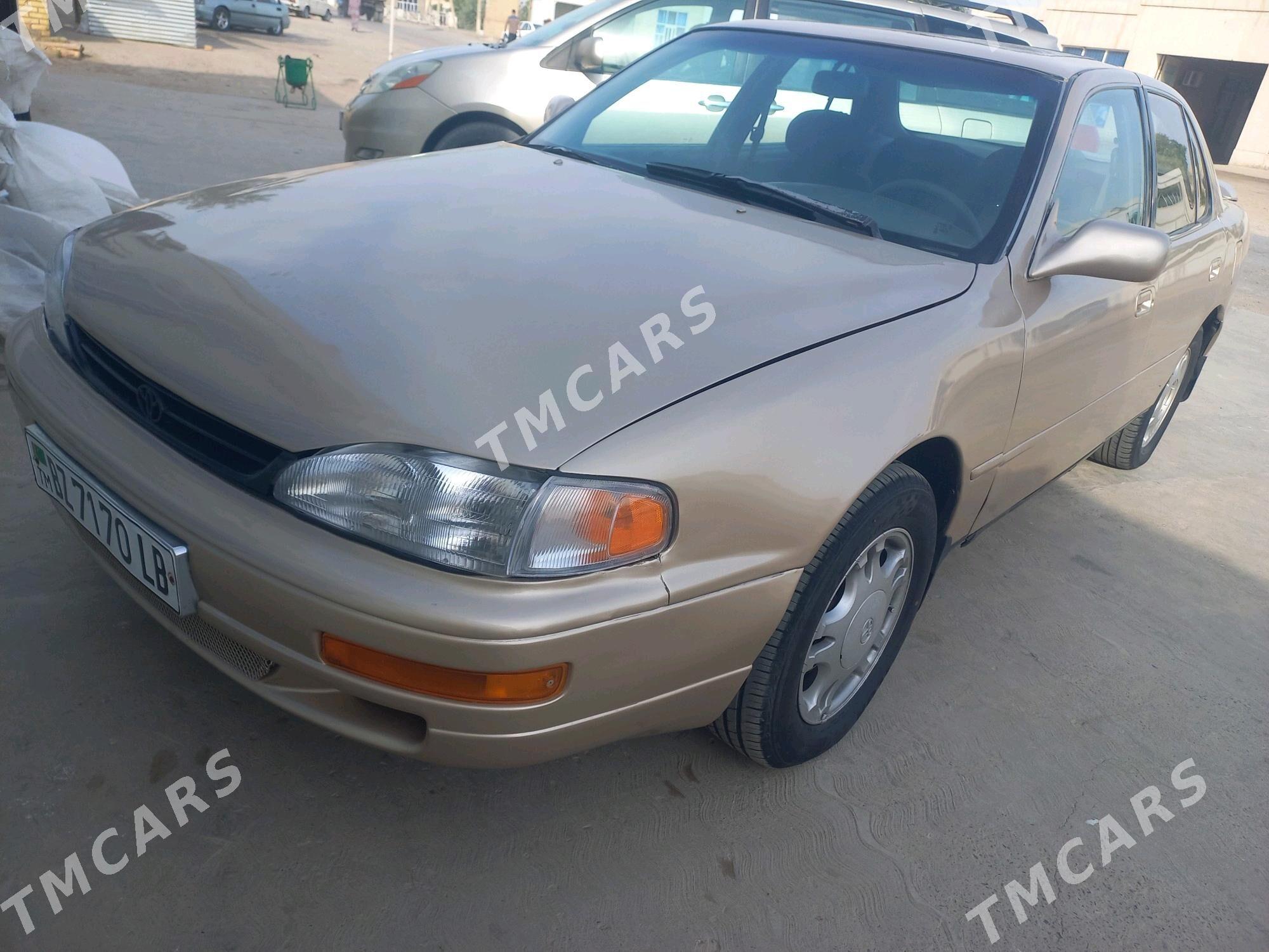 Toyota Camry 1992 - 70 000 TMT - Гарабекевюл - img 3
