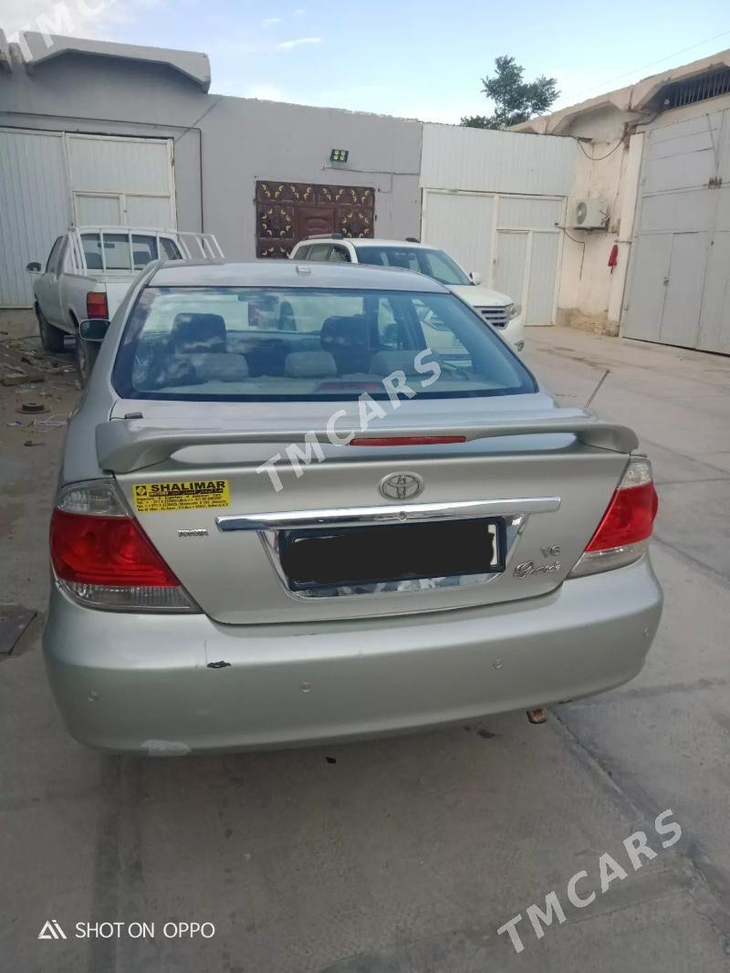 Toyota Camry 2004 - 170 000 TMT - Mary - img 3
