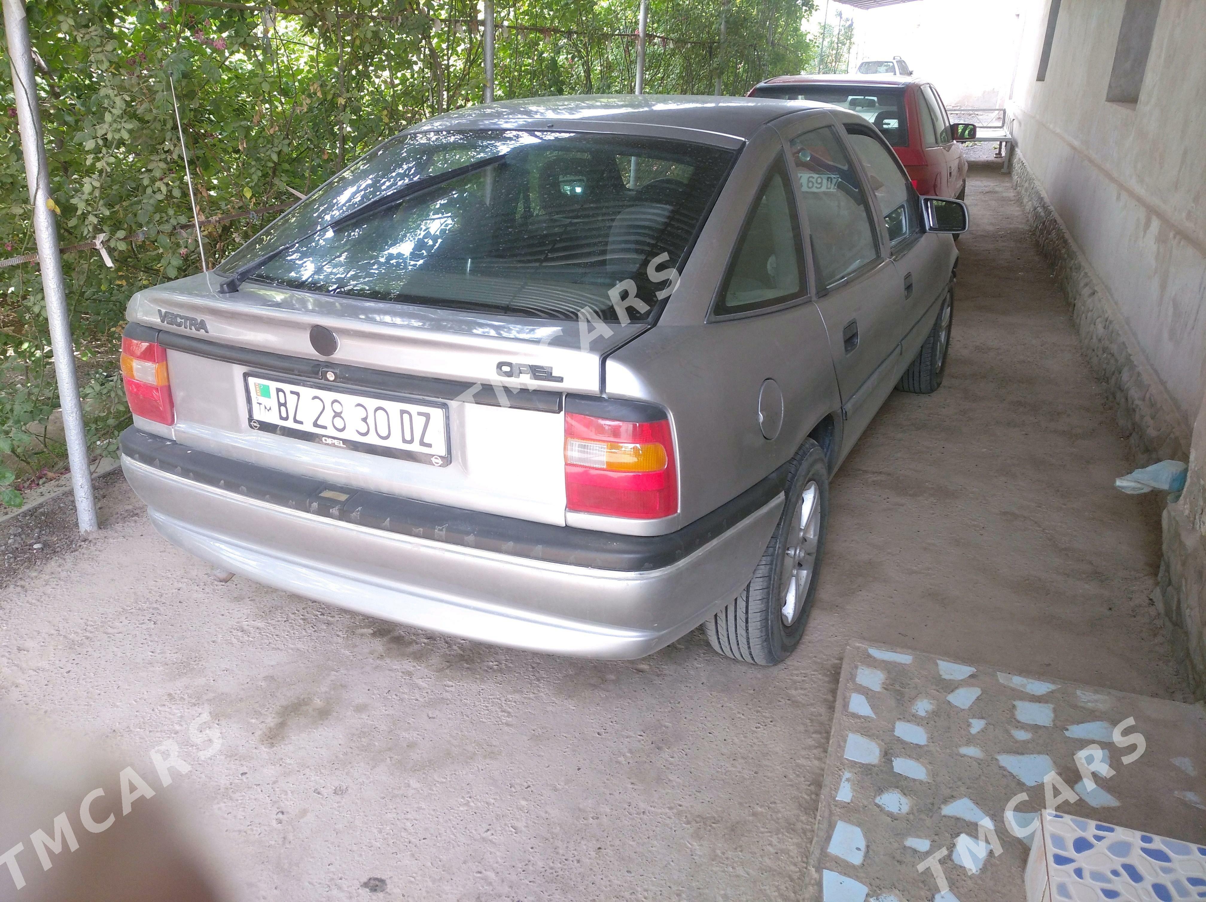Opel Vectra 1994 - 40 000 TMT - Şabat etr. - img 2