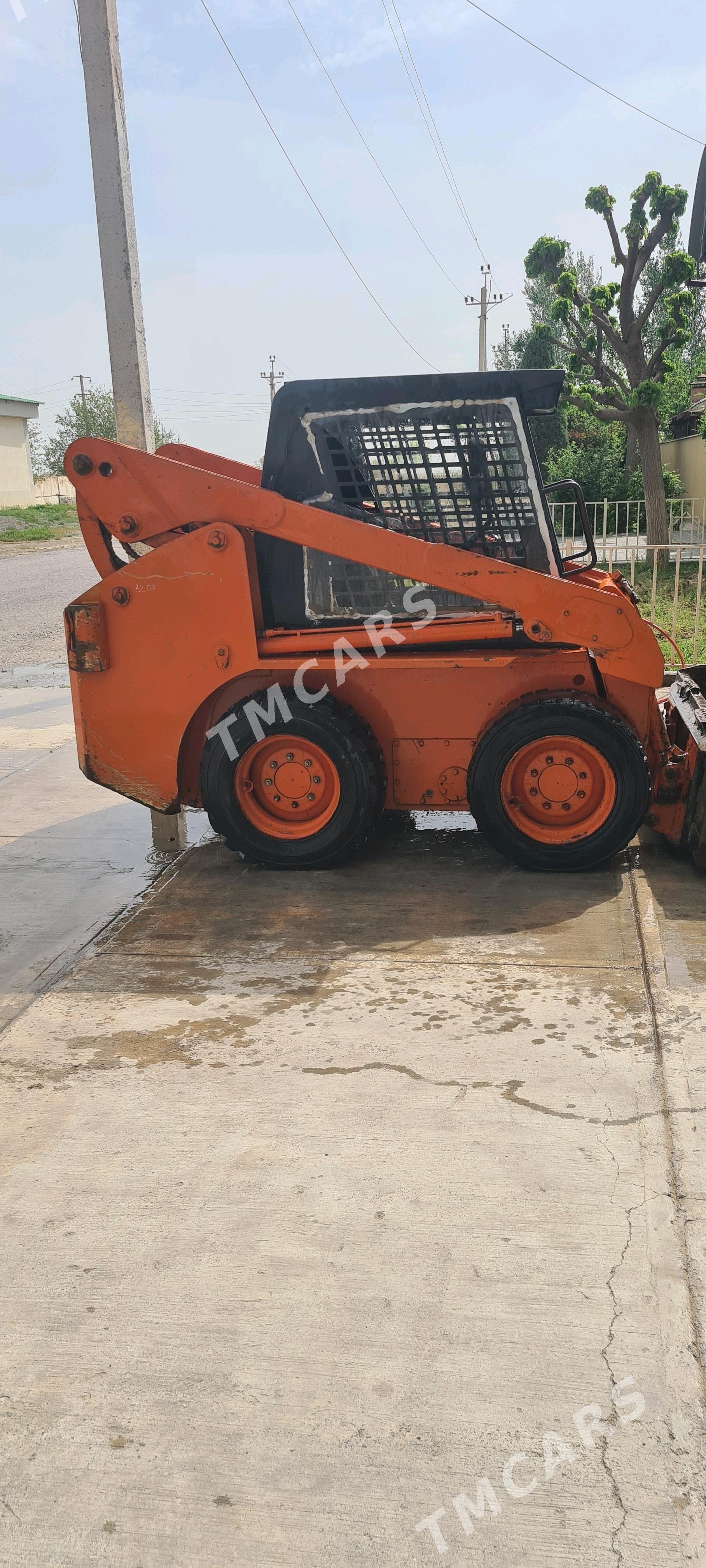 Bobcat S300 2008 - 140 000 TMT - Aşgabat - img 3