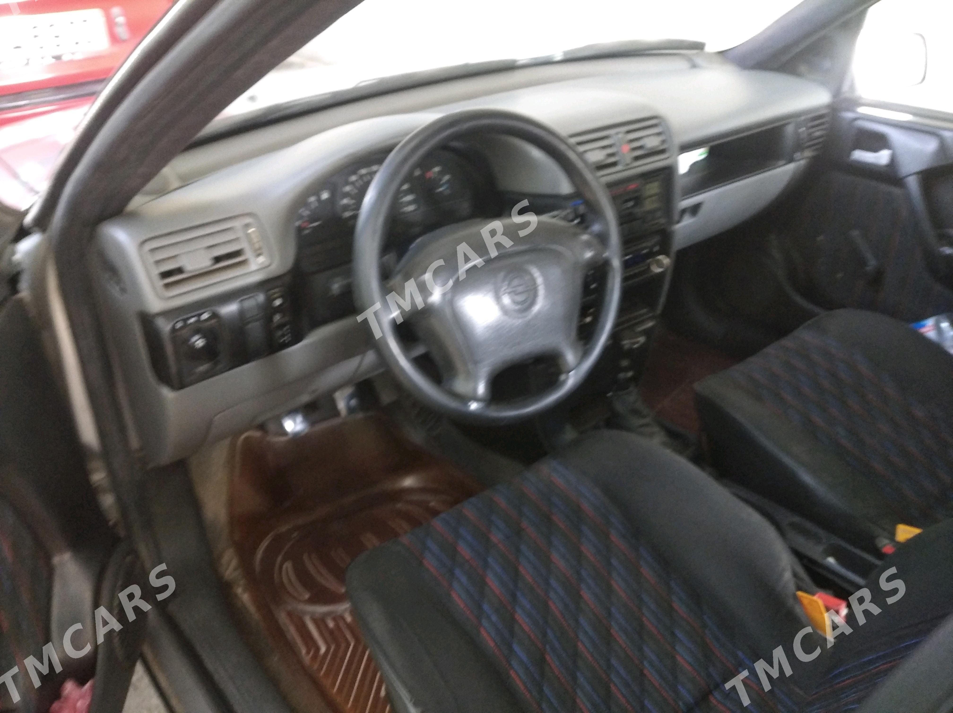 Opel Vectra 1994 - 40 000 TMT - Şabat etr. - img 5