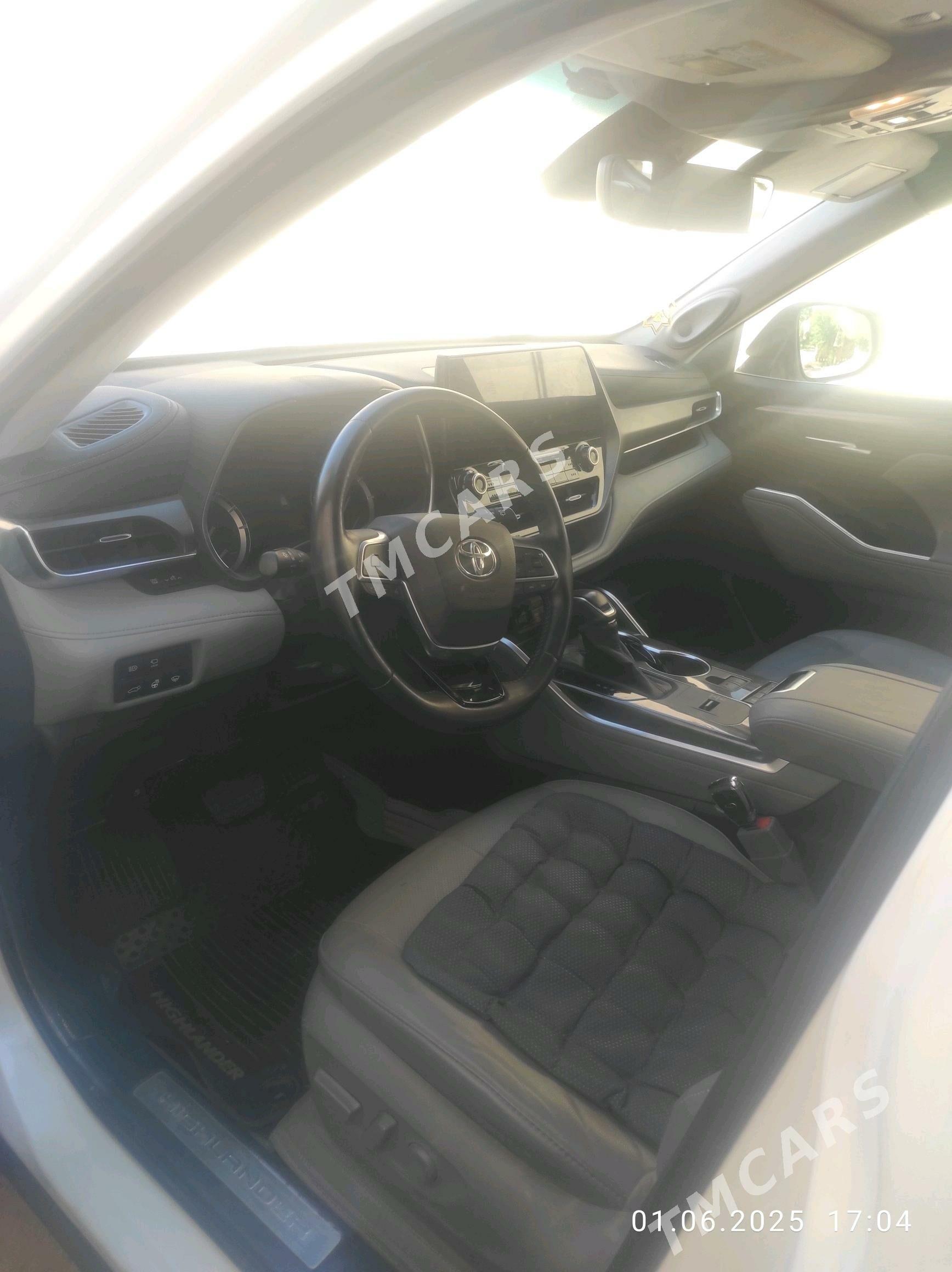Toyota Highlander 2021 - 500 000 TMT - Görogly (Tagta) - img 2