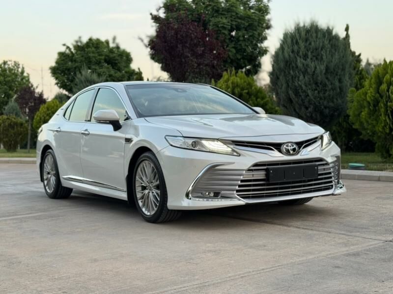 Toyota Camry 2023 - 615 000 TMT - Ашхабад - img 4