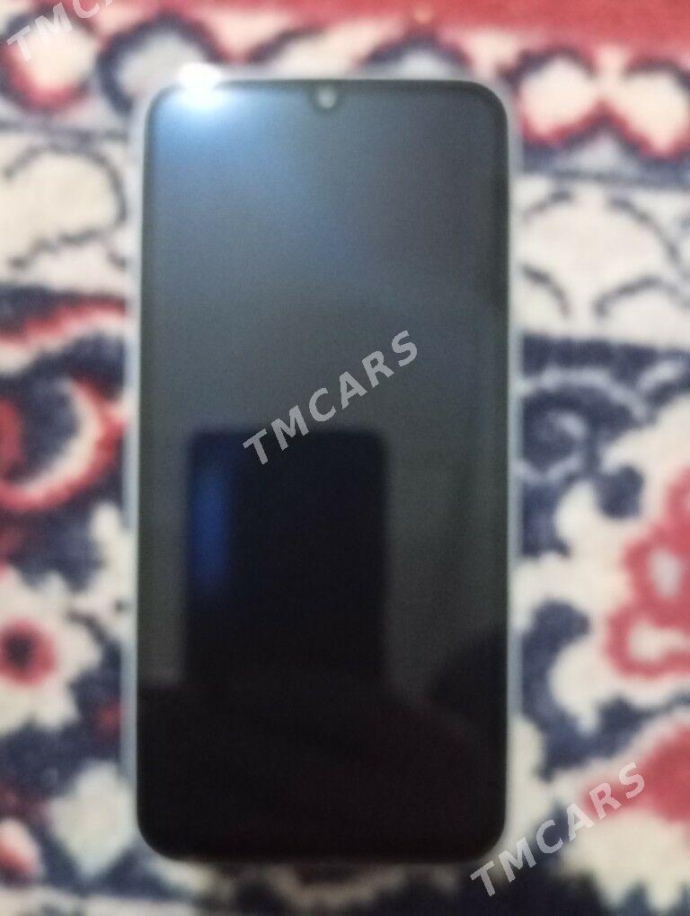 Samsung a15 8/256gb - Кëши - img 3