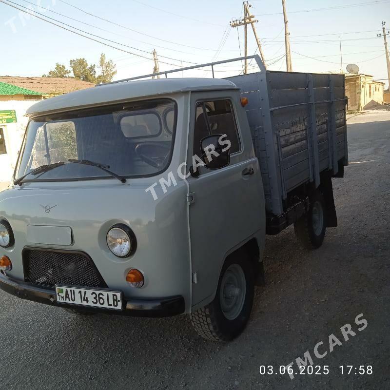 UAZ 452 2001 - 85 000 TMT - Çärjew - img 6