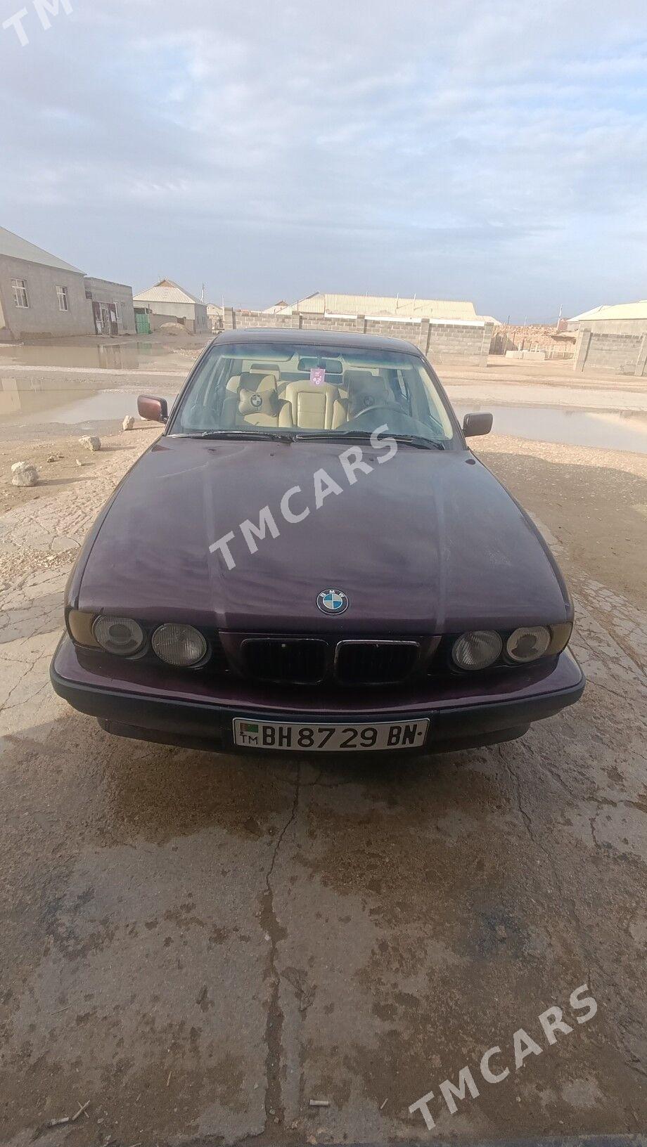 BMW 525 1989 - 52 000 TMT - Гумдаг - img 2