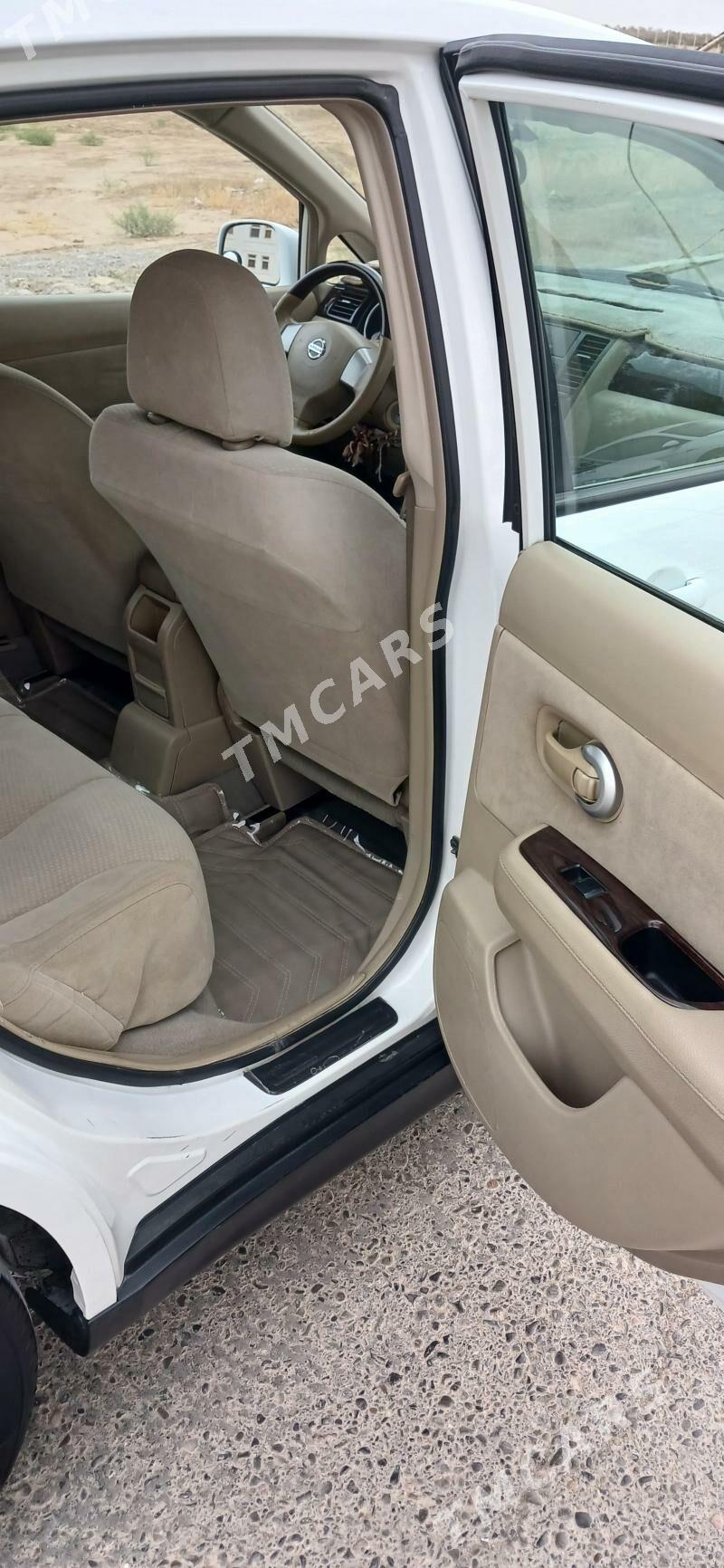 Nissan Tiida 2011 - 138 000 TMT - ул. Московская (10 йыл абаданчылык ш.) - img 8