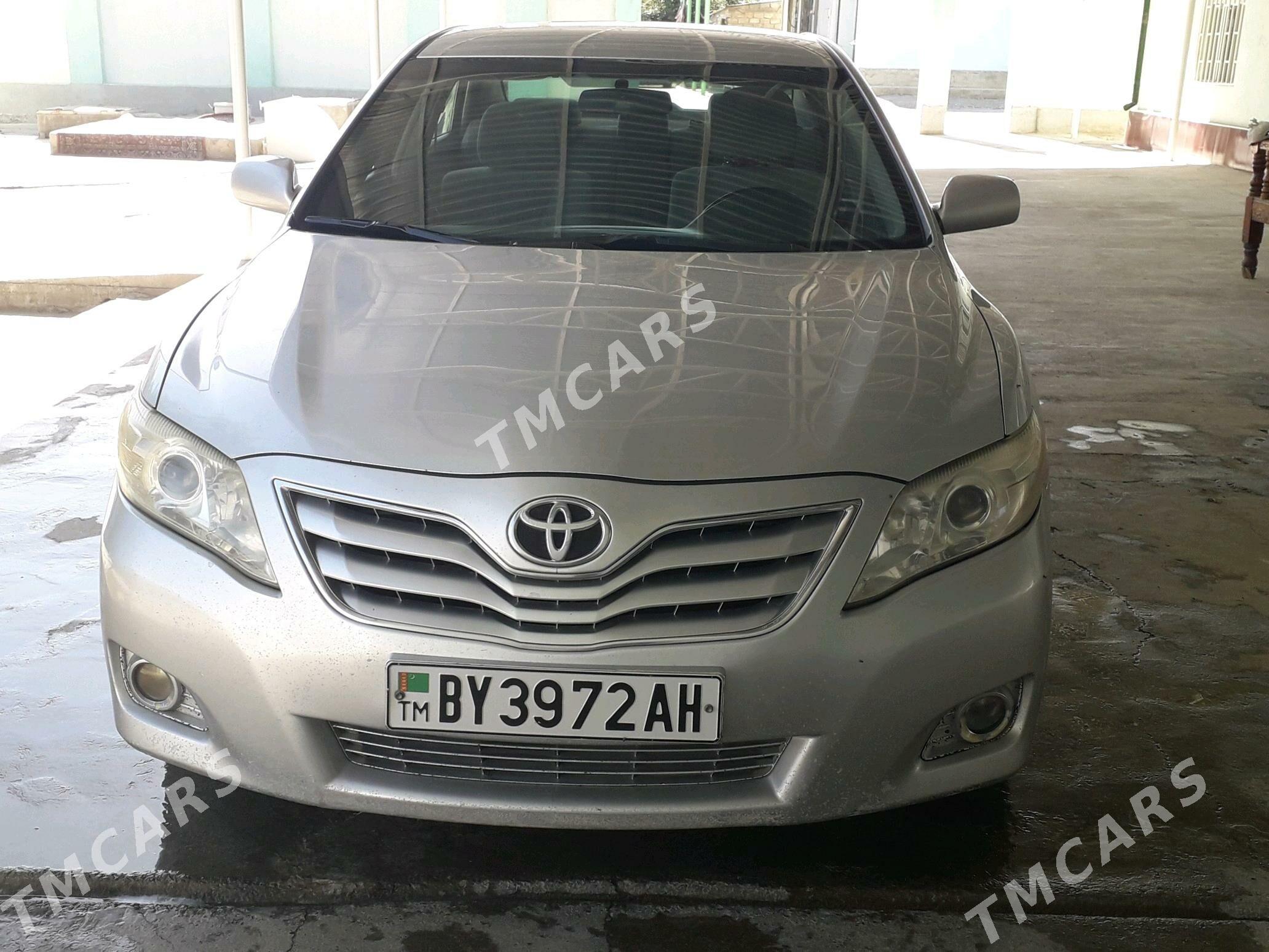 Toyota Camry 2010 - 180 000 TMT - Gökdepe - img 4