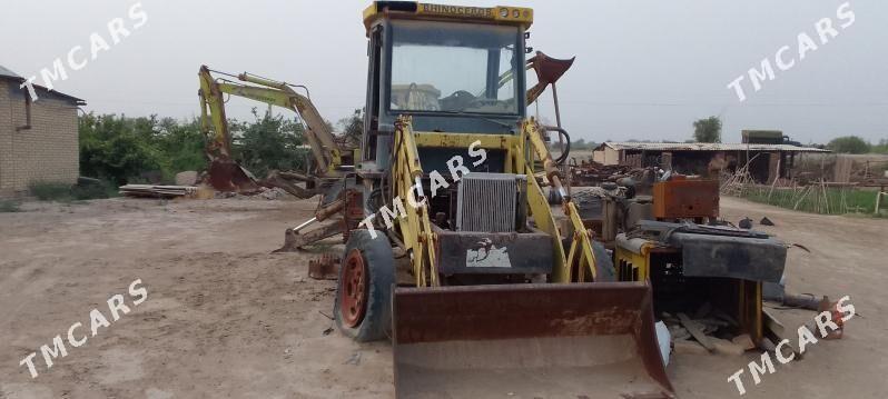 JCB 3CX Compact 2014 - 160 000 TMT - Sakarçäge - img 2