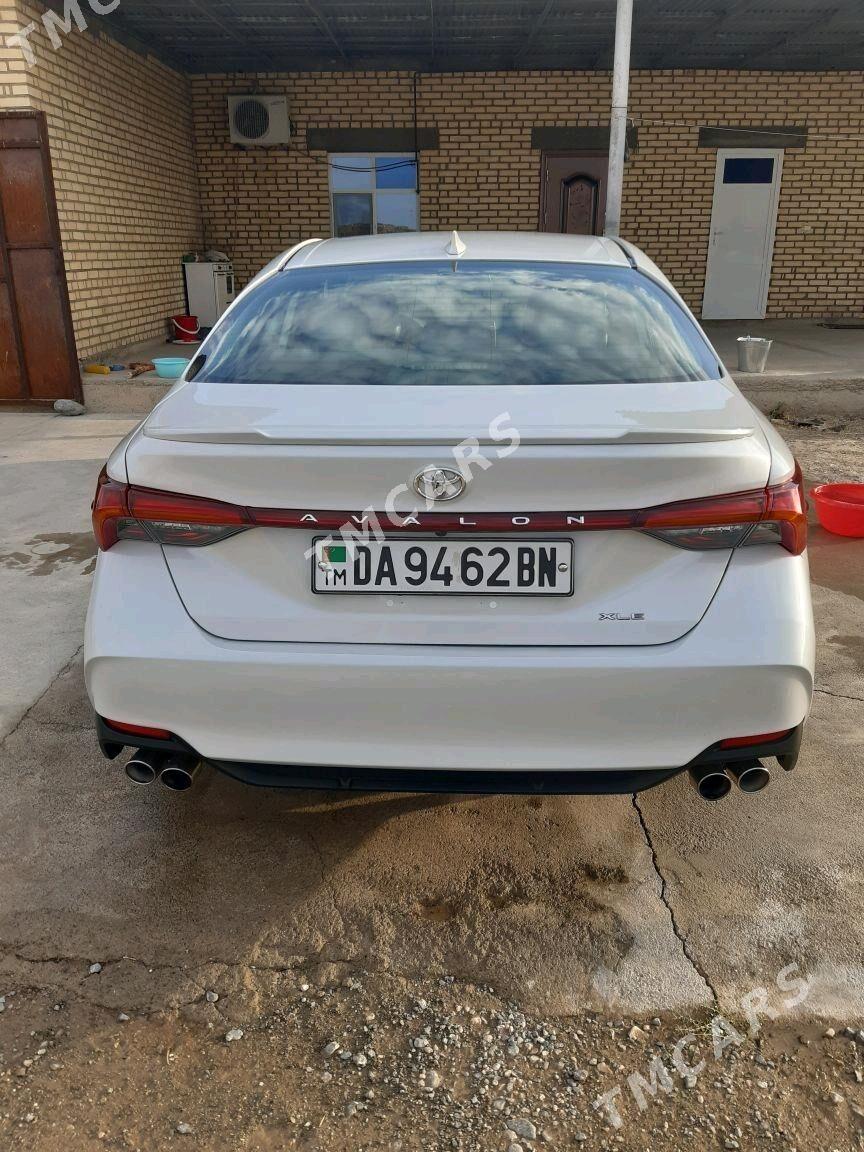 Toyota Avalon 2019 - 410 000 TMT - Gyzylarbat - img 2