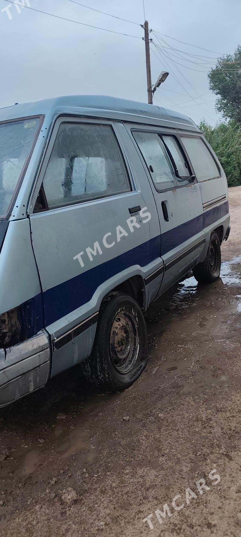 Toyota Town Ace 1991 - 10 000 TMT - Акдепе - img 3