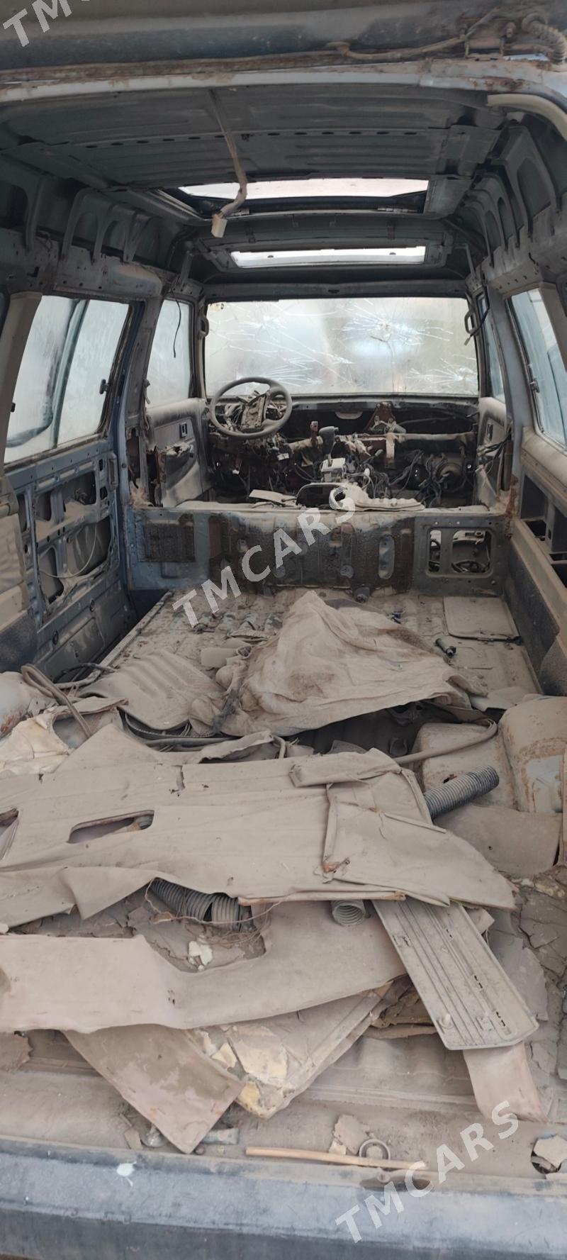 Toyota Town Ace 1991 - 10 000 TMT - Акдепе - img 4