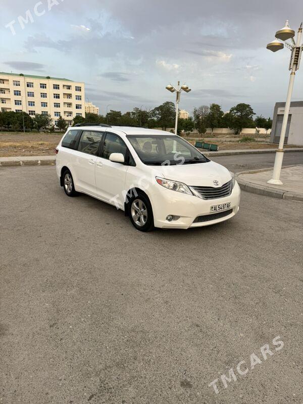 Toyota Sienna 2015 - 307 000 TMT - Aşgabat - img 6