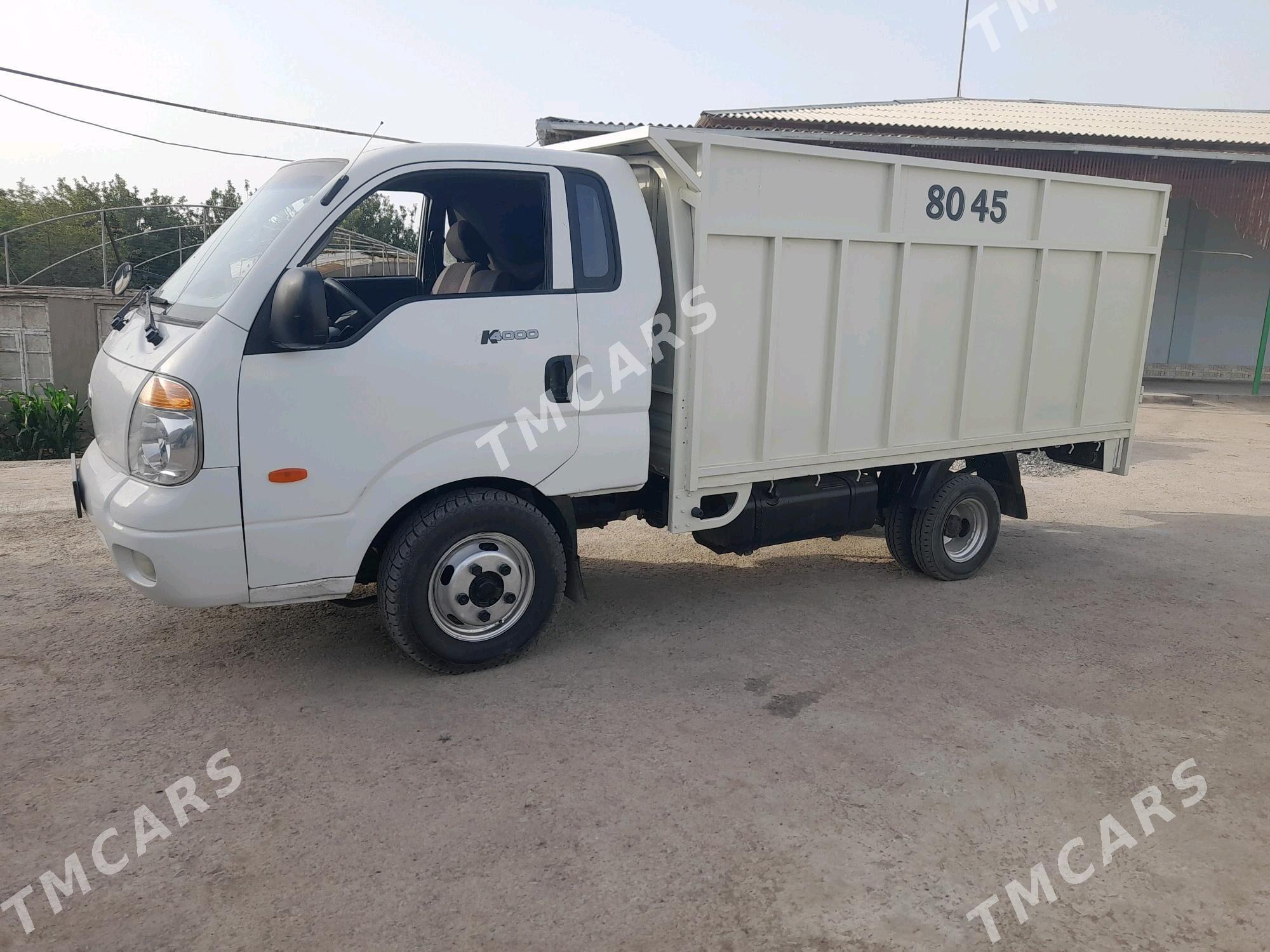 Kia Bongo 2008 - 180 000 TMT - Дашогуз - img 4