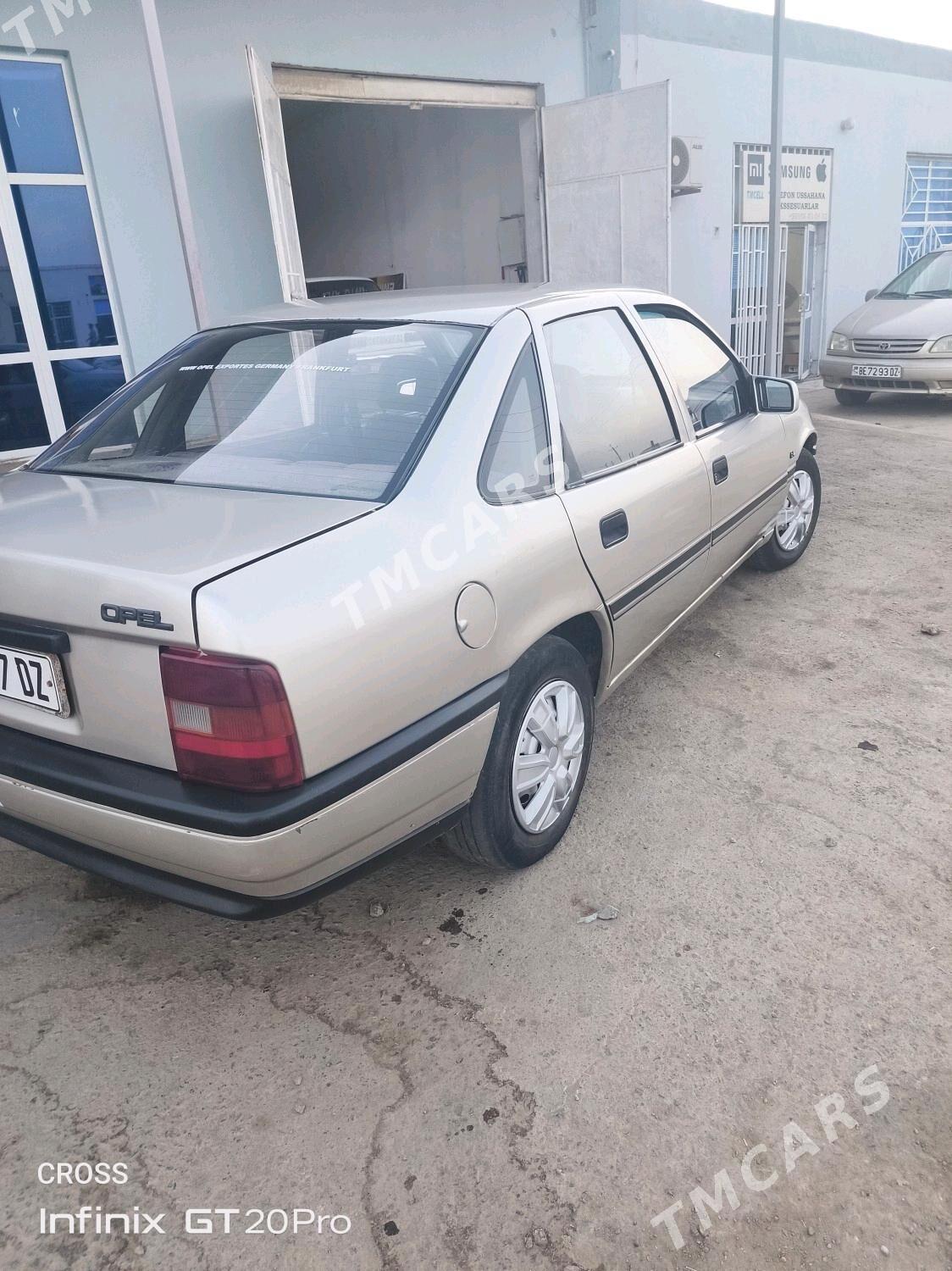 Opel Vectra 1991 - 34 000 TMT - Губадаг - img 3
