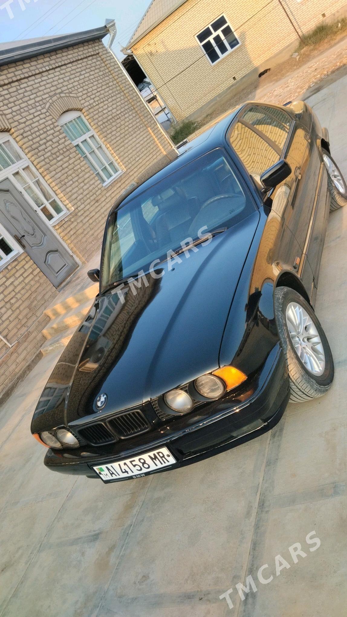 BMW 525 1990 - 70 000 TMT - Мары - img 5