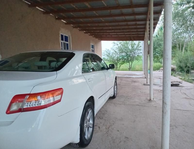 Toyota Camry 2010 - 136 000 TMT - Köneürgenç - img 3