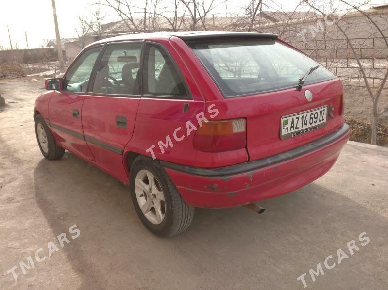 Opel Astra 1992 - 32 000 TMT - Şabat etr. - img 4