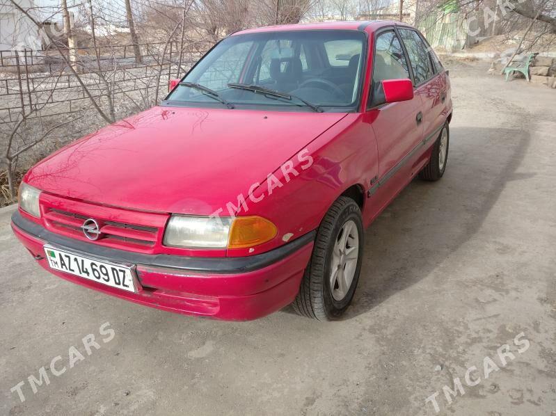 Opel Astra 1992 - 32 000 TMT - Şabat etr. - img 3