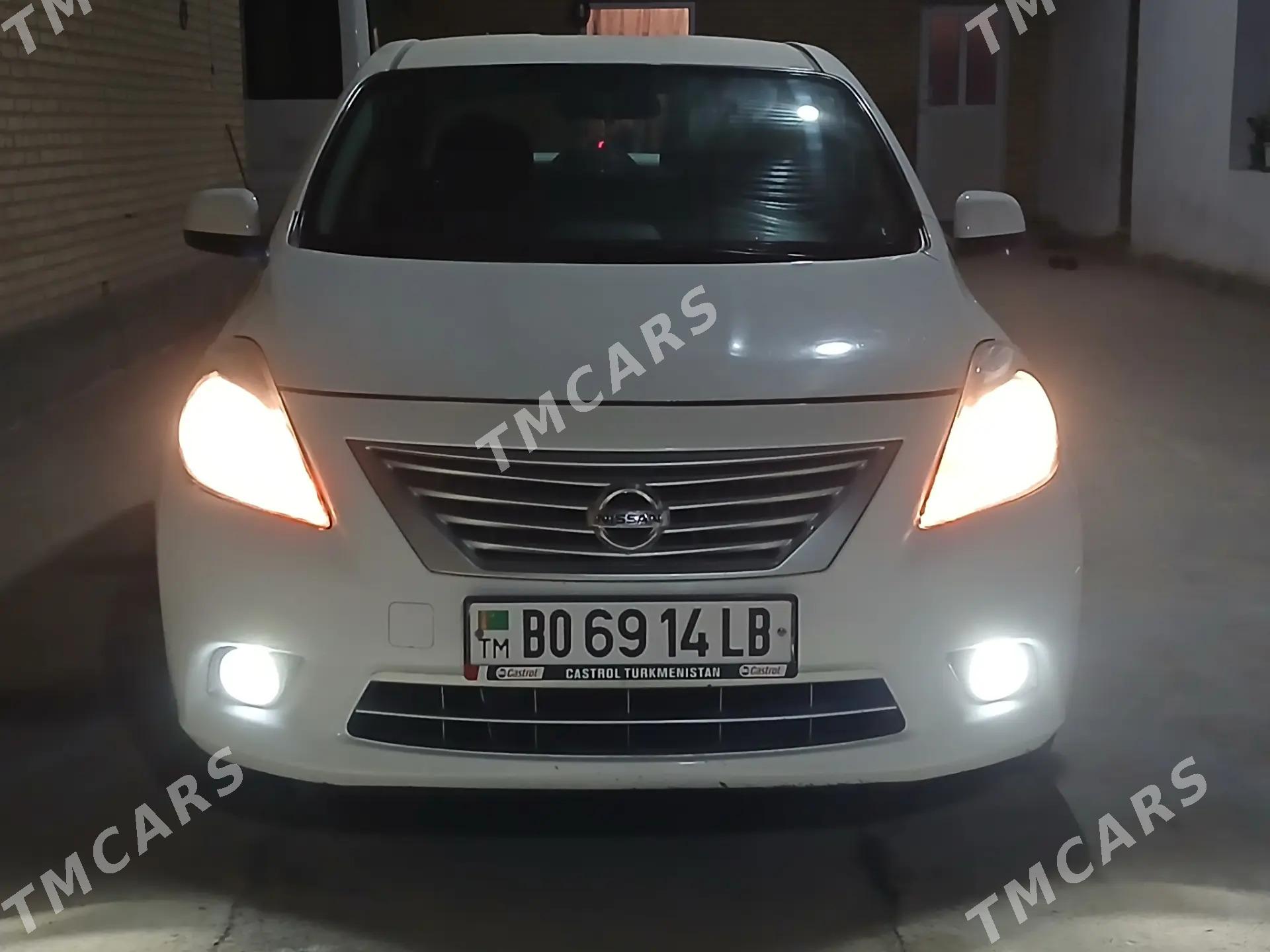 Nissan Versa 2013 - 110 000 TMT - Dänew - img 3