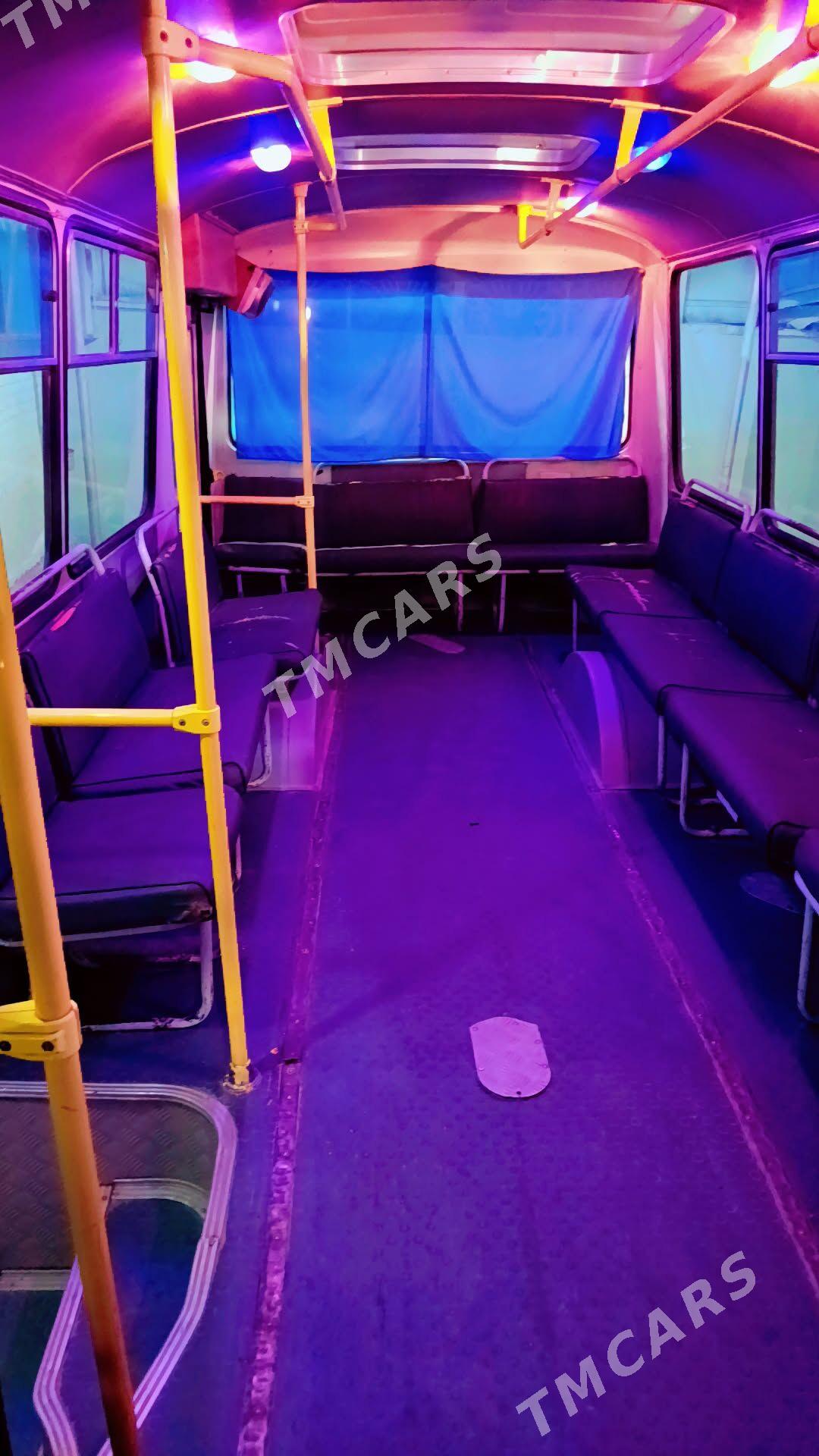 ПАЗ 32053 2008 - 200 000 TMT - Теджен - img 2