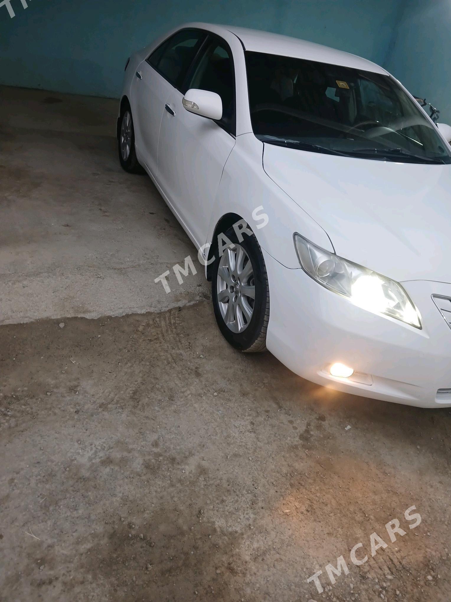 Toyota Camry 2008 - 160 000 TMT - Bäherden - img 7