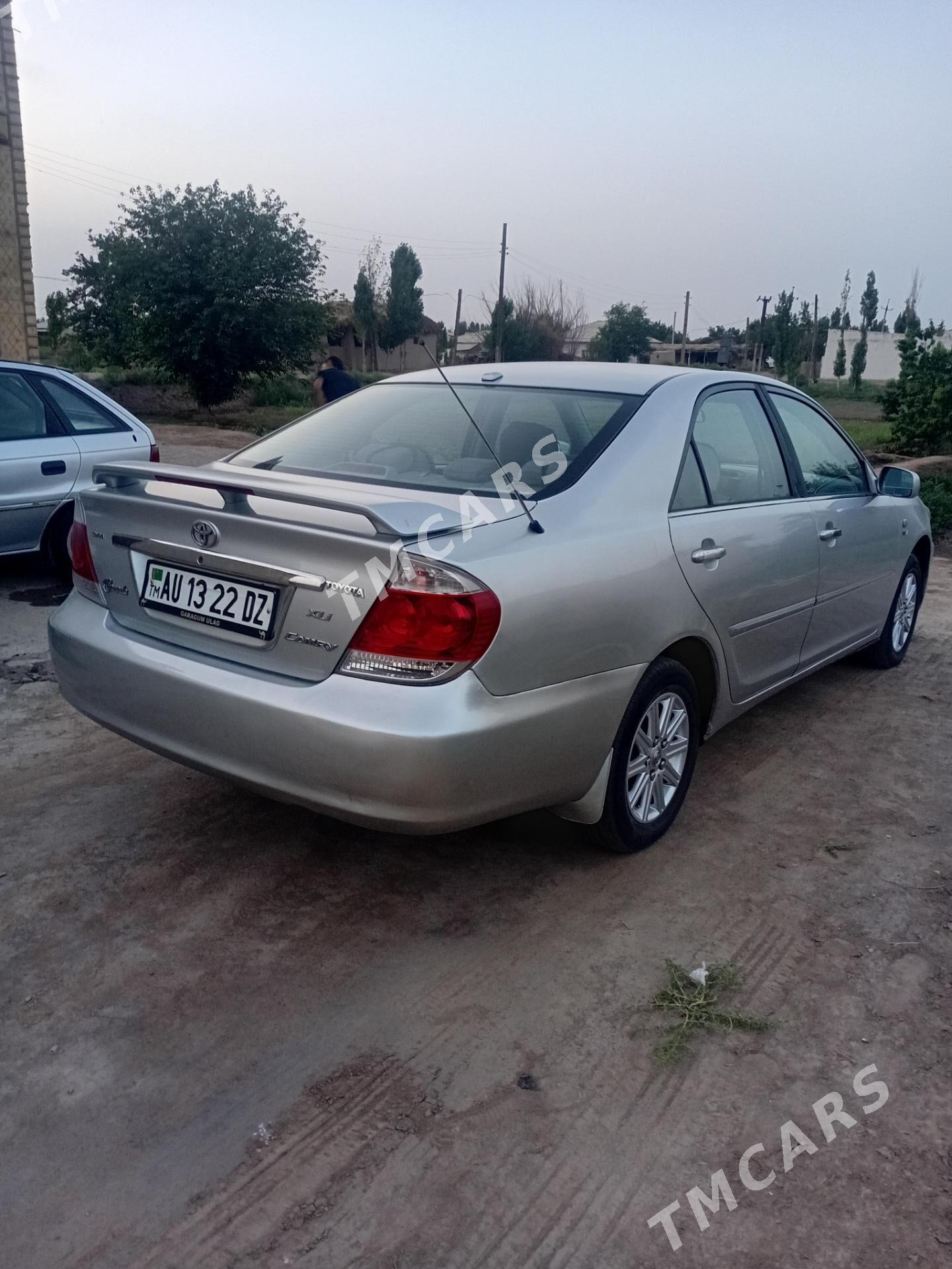 Toyota Camry 2003 - 135 000 TMT - Губадаг - img 5