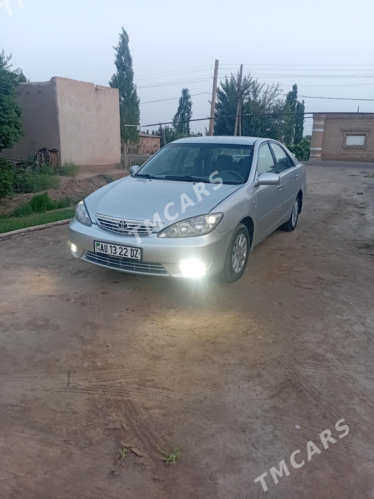 Toyota Camry 2003 - 135 000 TMT - Губадаг - img 2