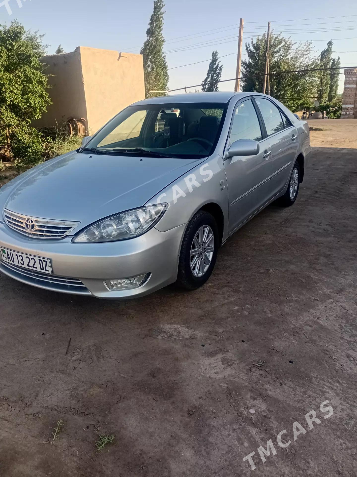 Toyota Camry 2003 - 135 000 TMT - Губадаг - img 6