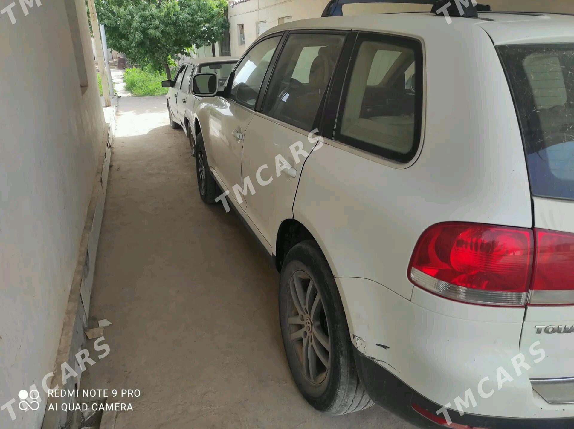 Volkswagen Touareg 2005 - 80 000 TMT - Kerki - img 2