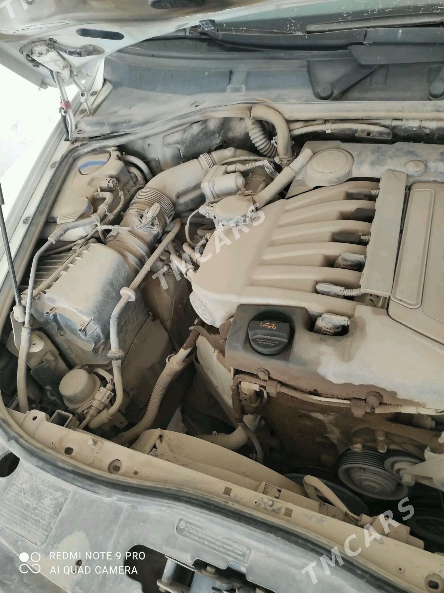 Volkswagen Touareg 2005 - 80 000 TMT - Kerki - img 3