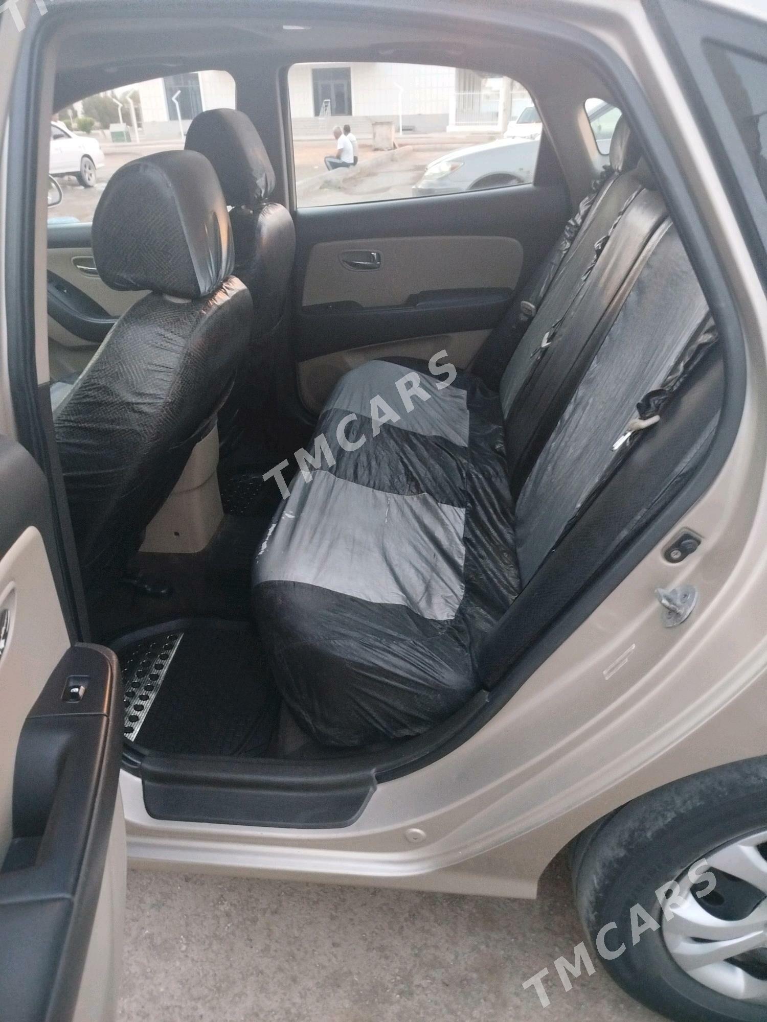Hyundai Elantra 2010 - 150 000 TMT - Daşoguz - img 6