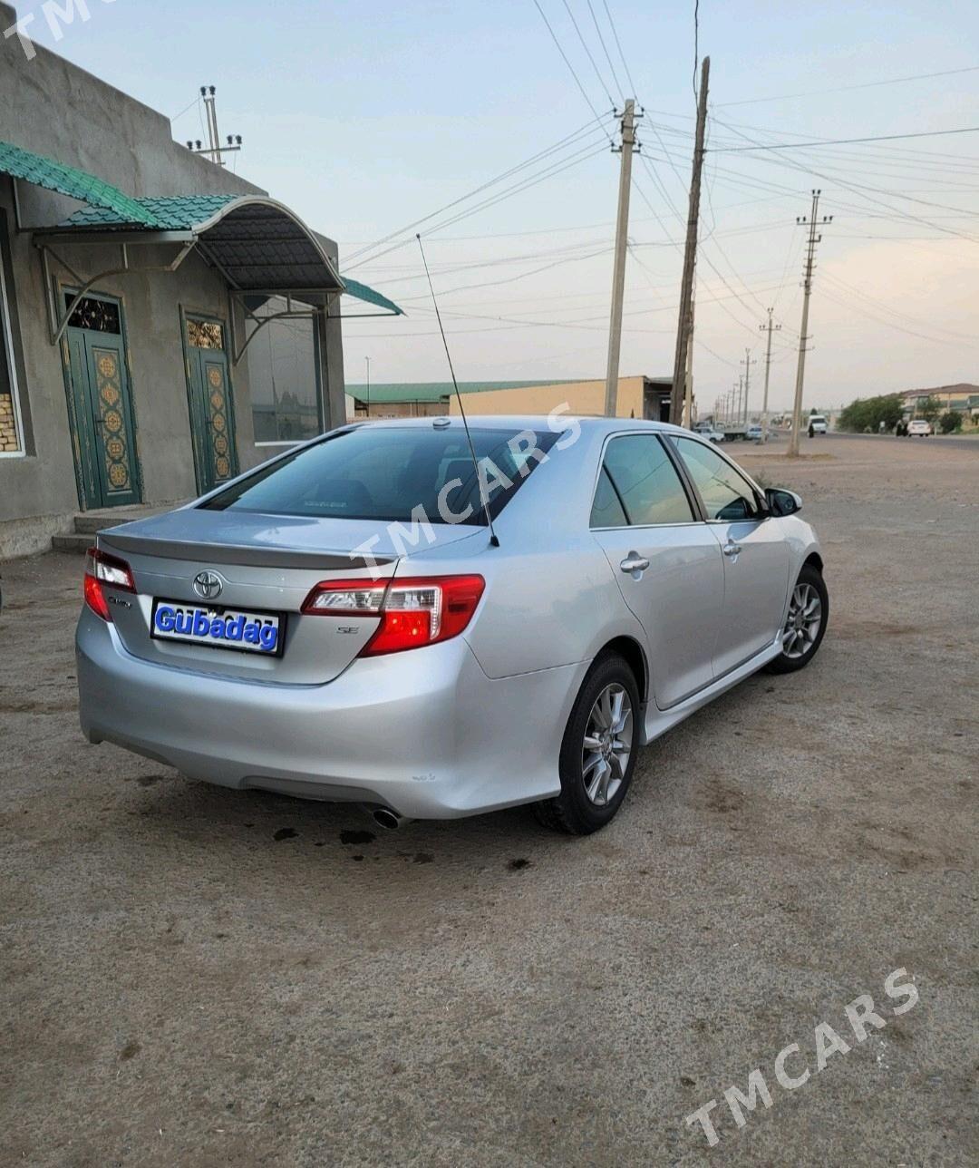 Toyota Camry 2013 - 230 000 TMT - Губадаг - img 3