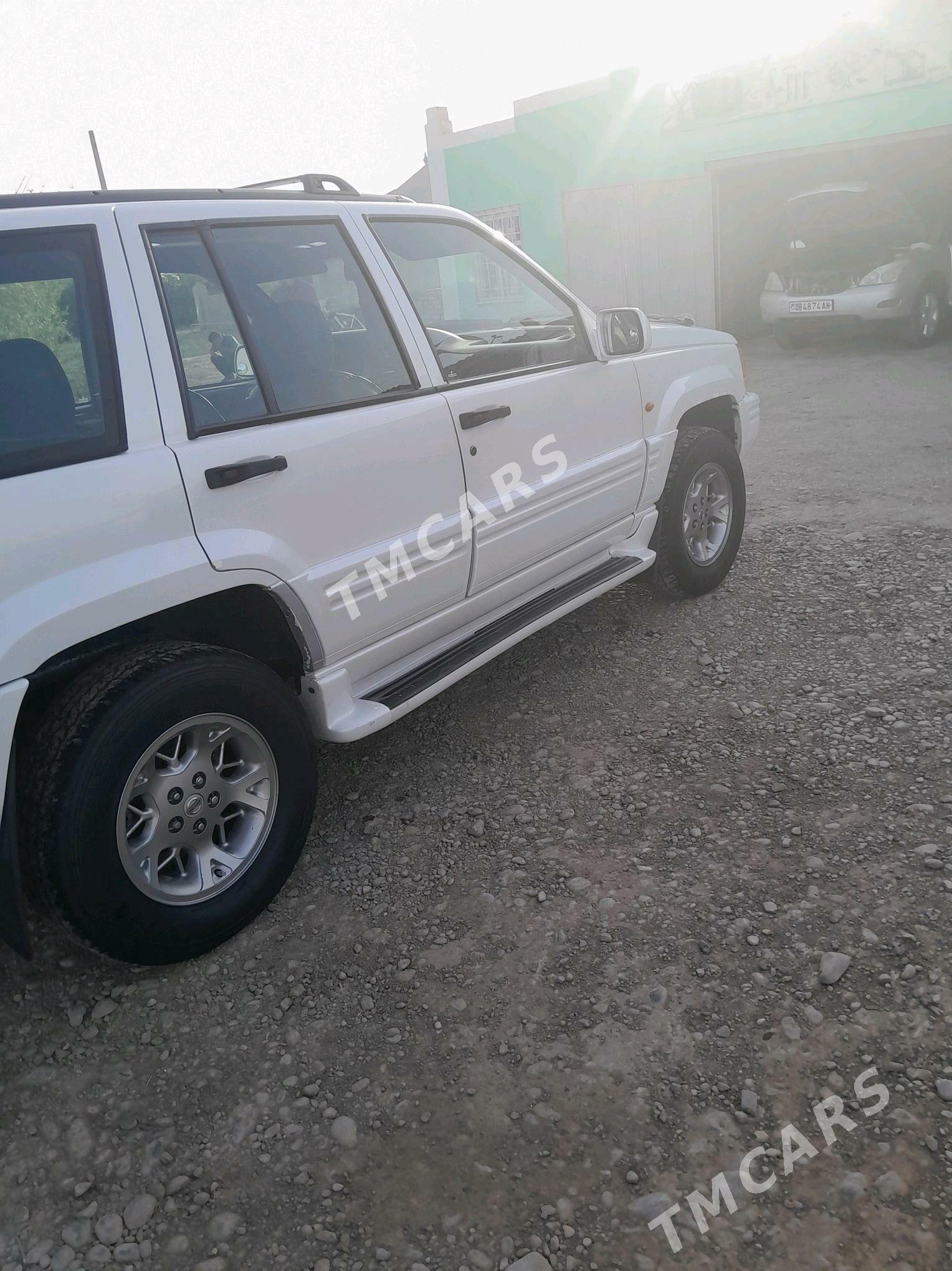 Jeep Grand Cherokee 1996 - 80 000 TMT - Серахс - img 8