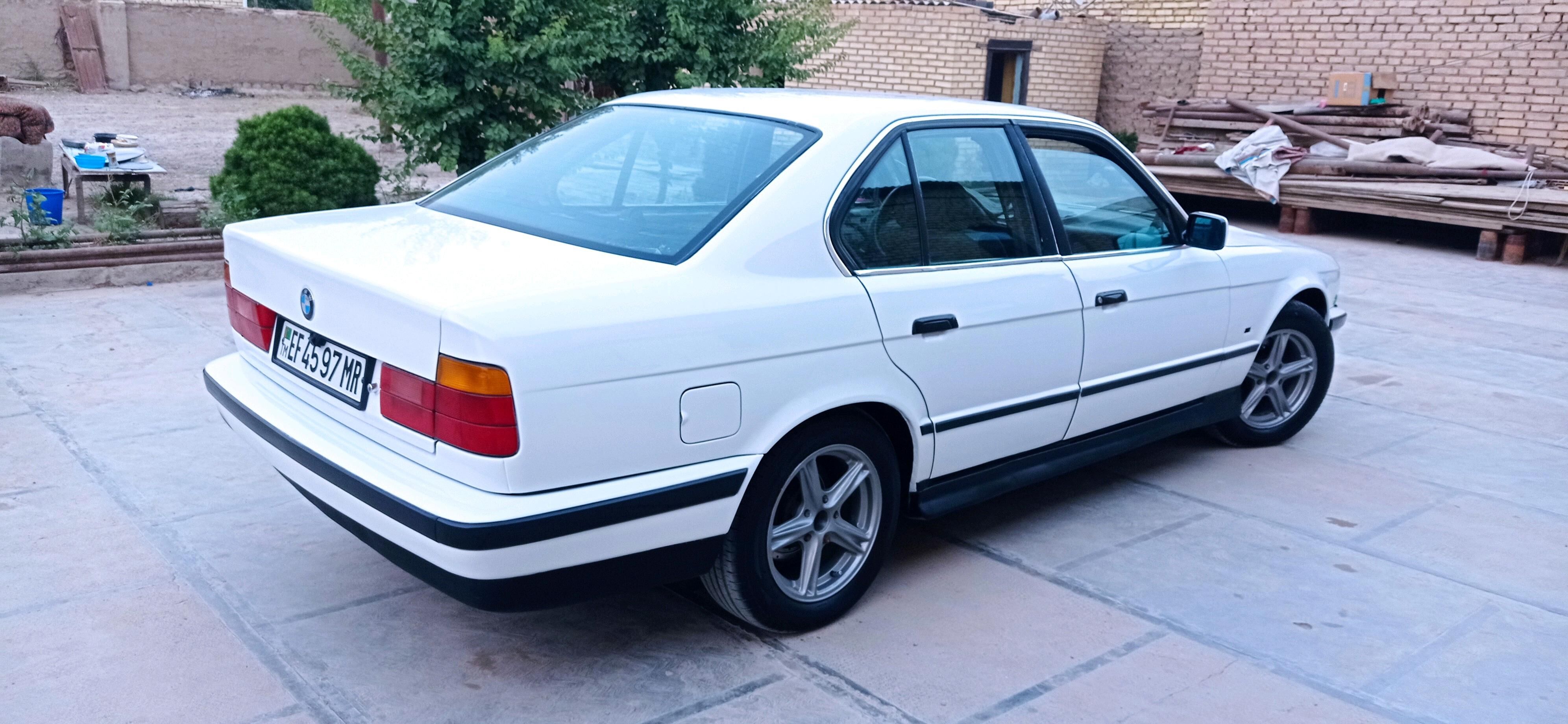 BMW E34 1993 - 36 000 TMT - Mary - img 2