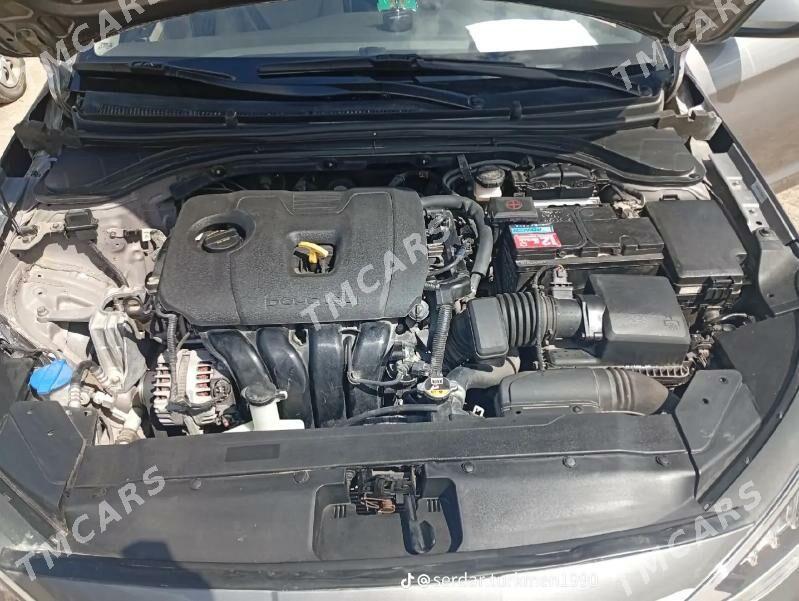 Hyundai Elantra 2020 - 200 000 TMT - Türkmenabat - img 6