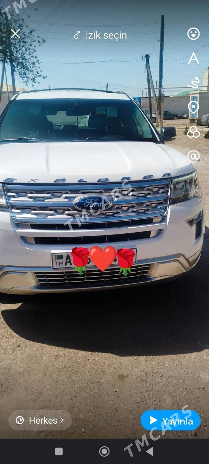 Ford Explorer 2018 - 300 000 TMT - Köneürgenç - img 3