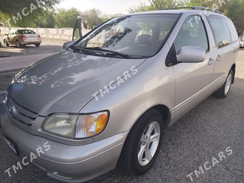 Toyota Sienna 2002 - 155 000 TMT - Мары - img 3