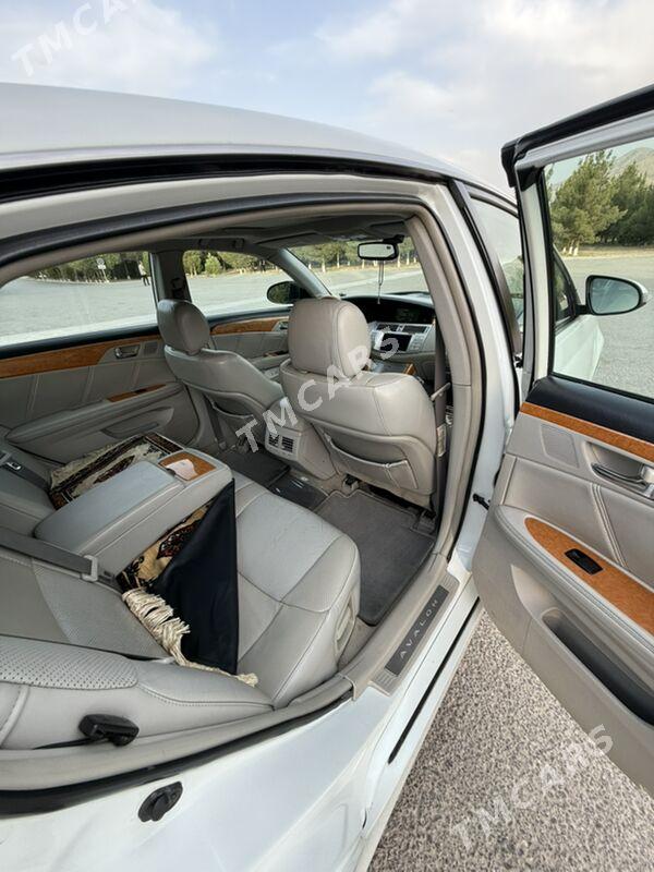 Toyota Avalon 2005 - 172 000 TMT - Bäherden - img 10