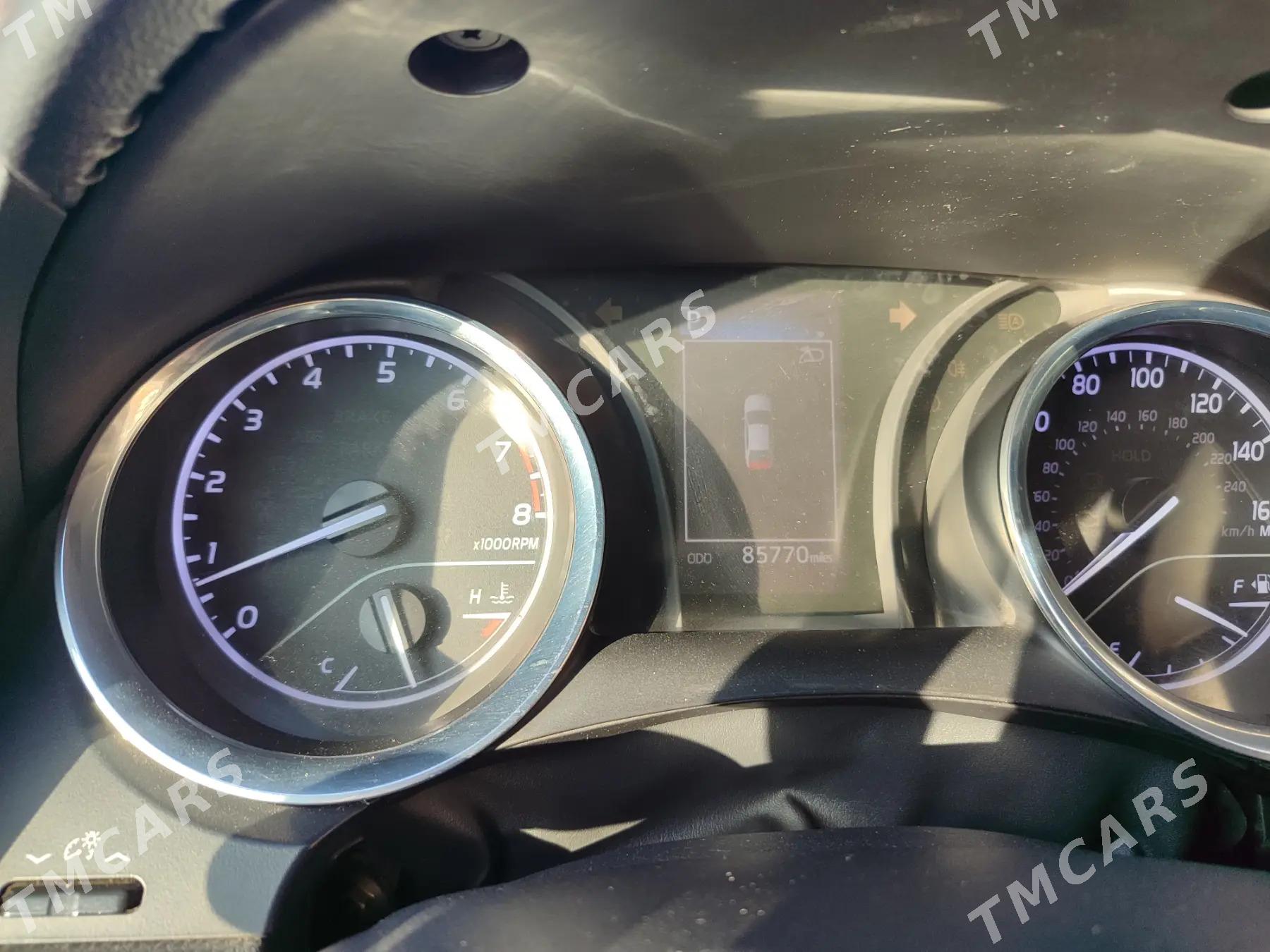 Toyota Camry 2020 - 295 000 TMT - Ашхабад - img 2