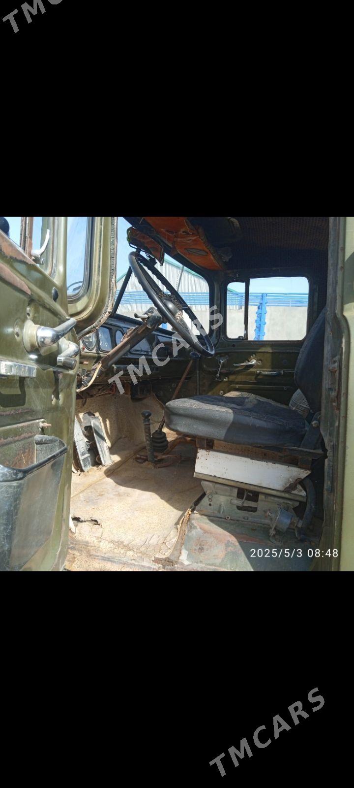 Zil 131 1985 - 25 000 TMT - Kerki - img 3