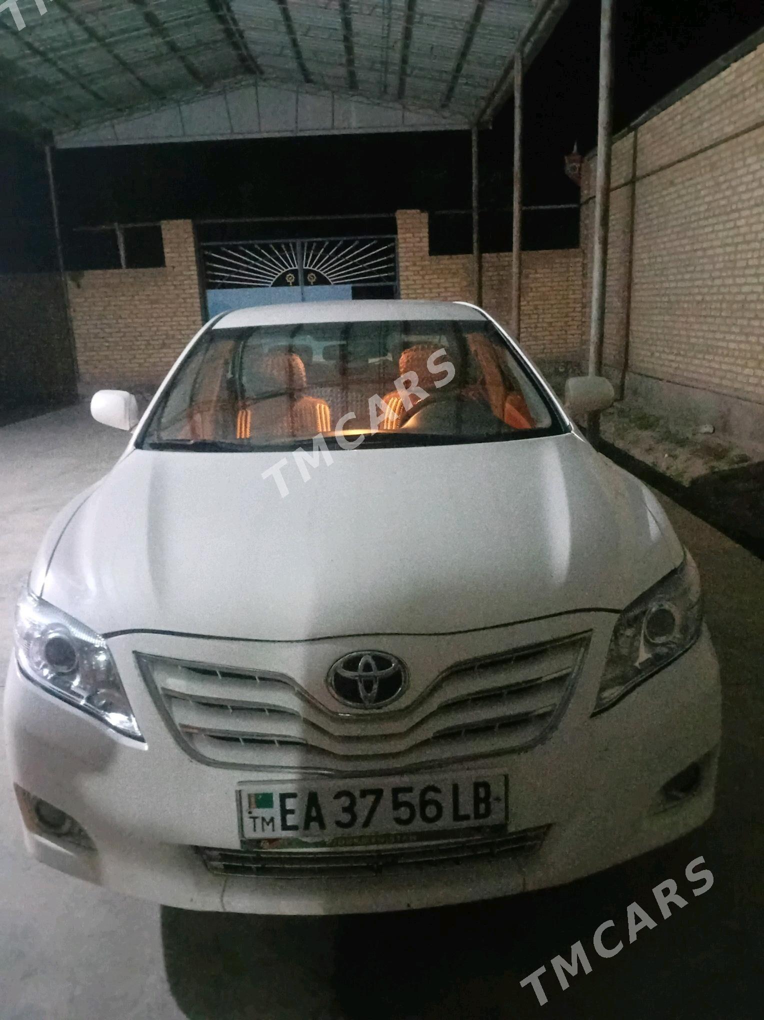 Toyota Camry 2010 - 125 000 TMT - Ходжамбаз - img 4